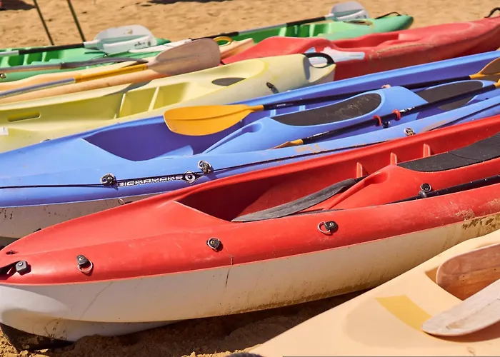 Bright With Swimming Pool Appartamento