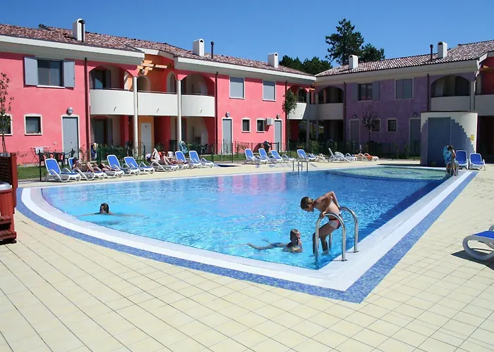 Appartamento Bright With Swimming Pool *