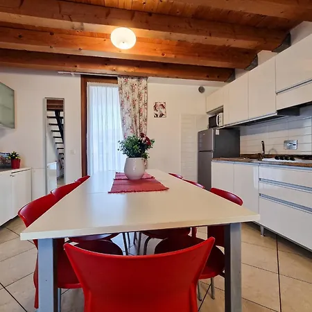 Apartmán Bright With Swimming Pool Bibione