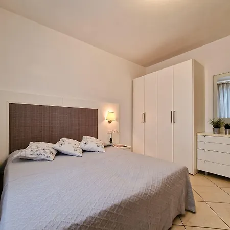 Bright With Swimming Pool * Bibione